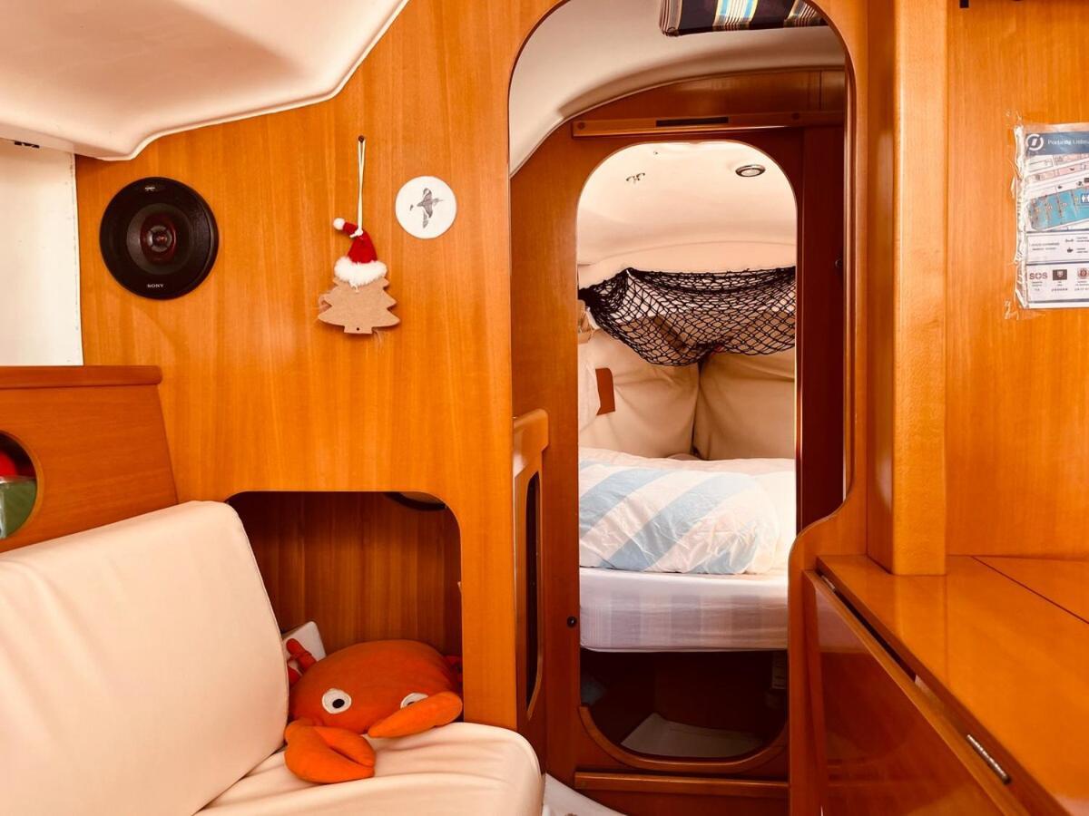Surfbird Cozy Sailboat Escape 호텔 리스본 외부 사진